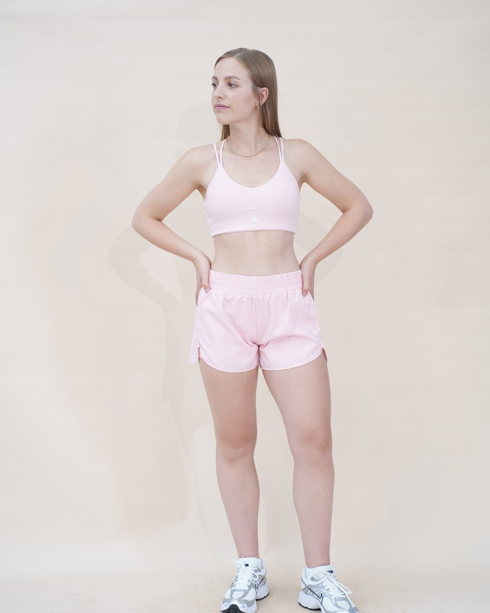Pulse Bra & Short Set rose sakura — face