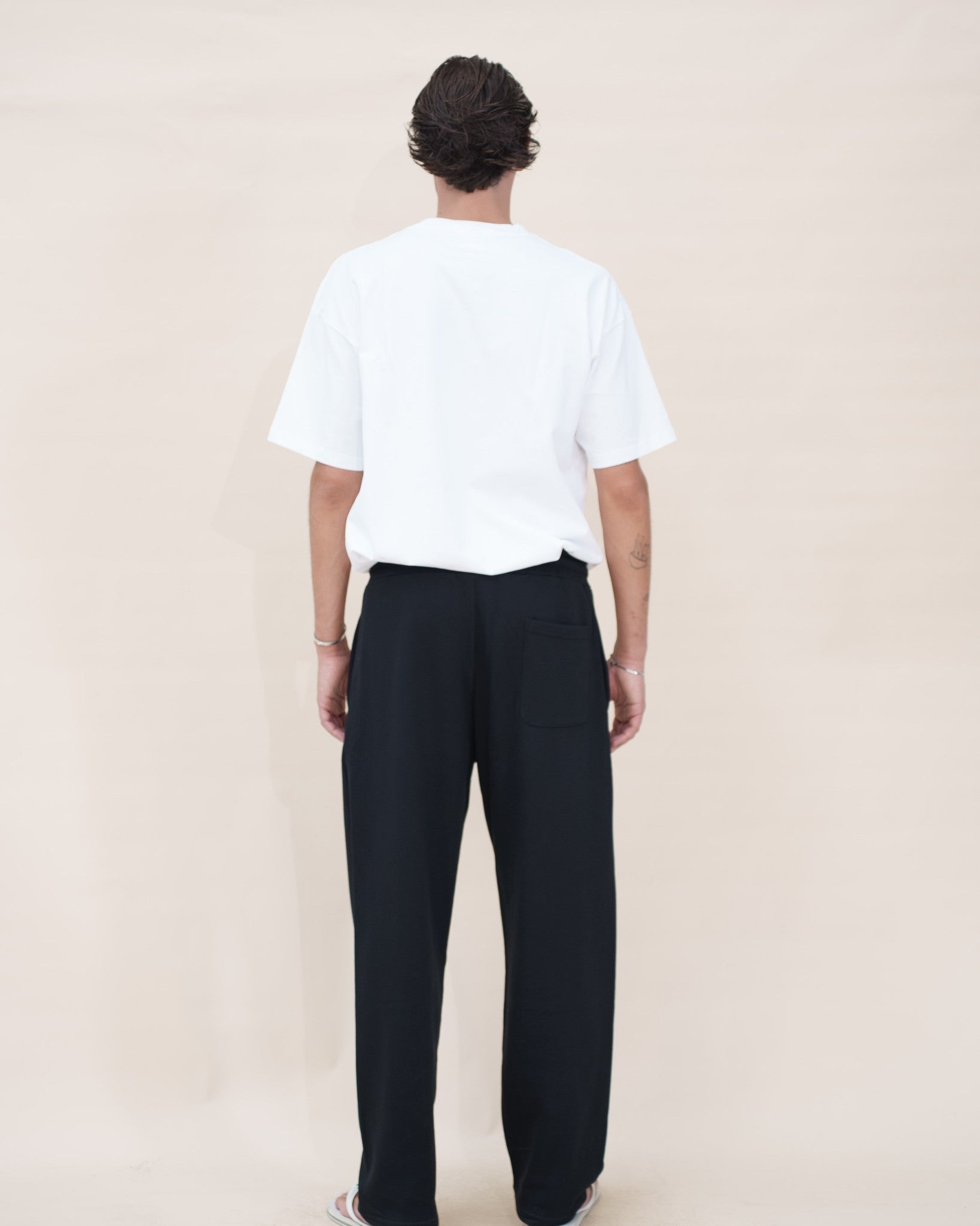 The Cotton Tee — t-shirt oversize en coton homme The Fit Society, blanc, de dos
